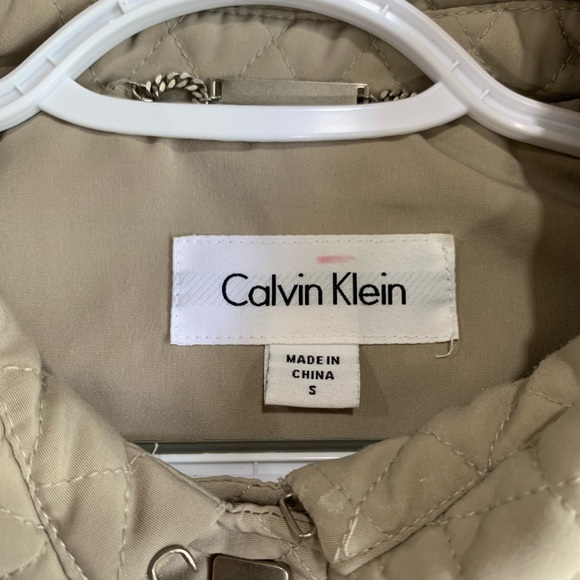 Calvin Klein Diamon Quilted Women's Jacket - Picture 3 of 7